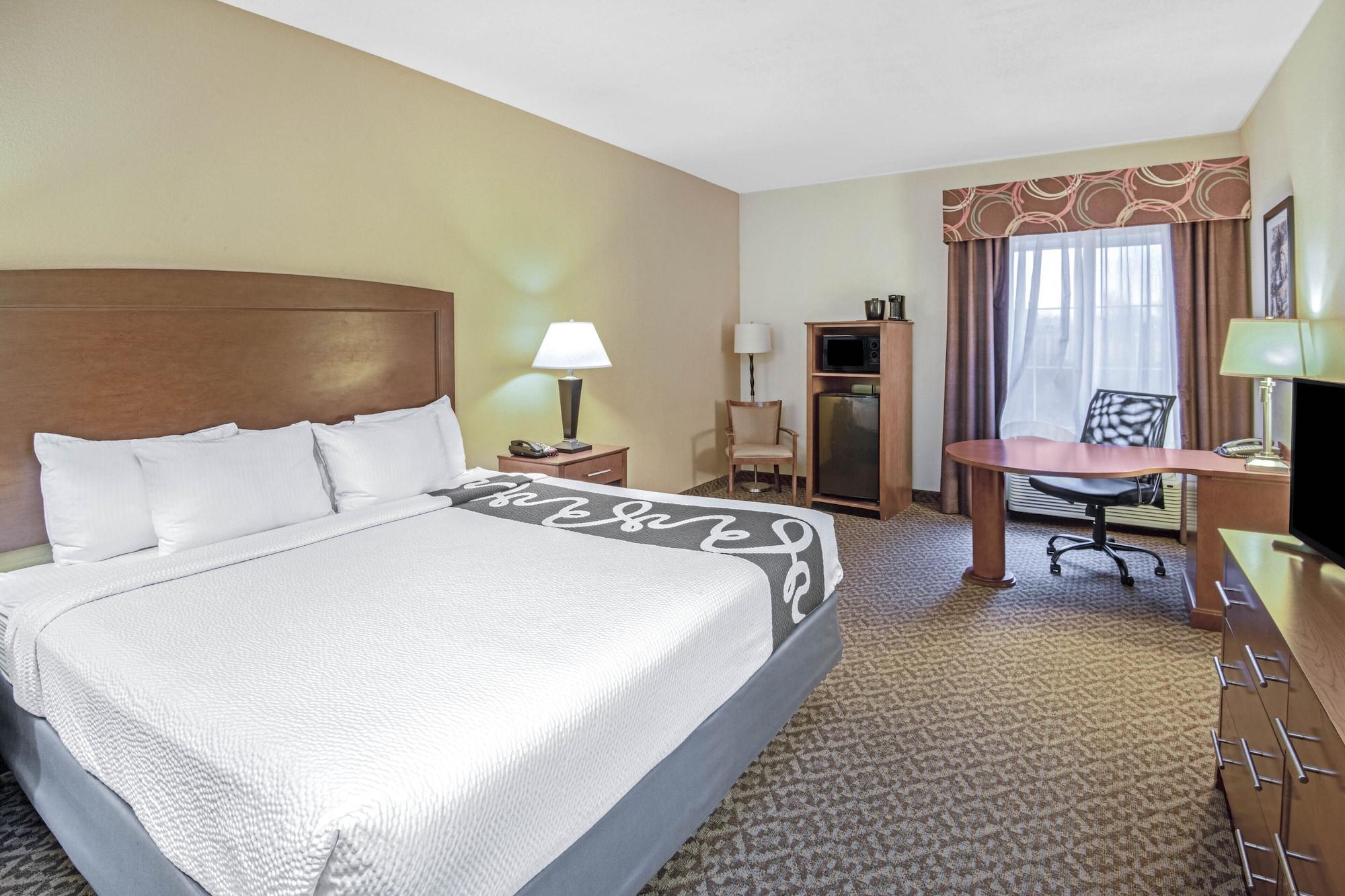 La Quinta By Wyndham Lawton / Fort Sill Exterior photo